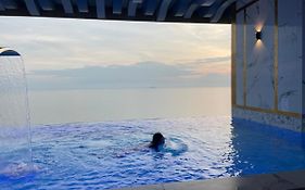Copacabana Jomtien Beach High Floor