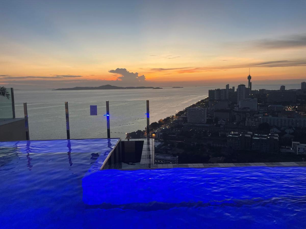 Copacabana Jomtien Beach High Floor Exterior photo