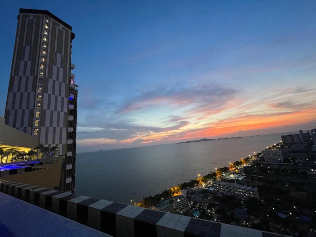Copacabana Jomtien Beach High Floor Exterior photo