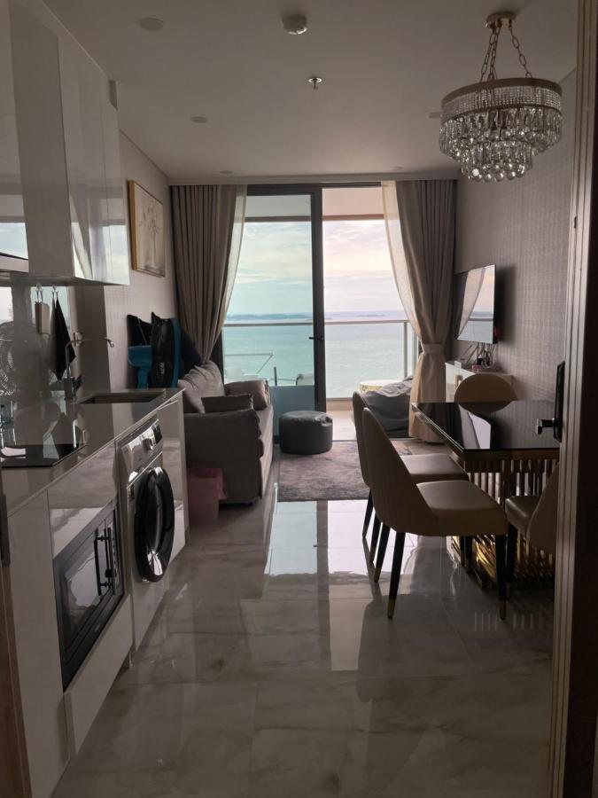 Copacabana Jomtien Beach High Floor Exterior photo
